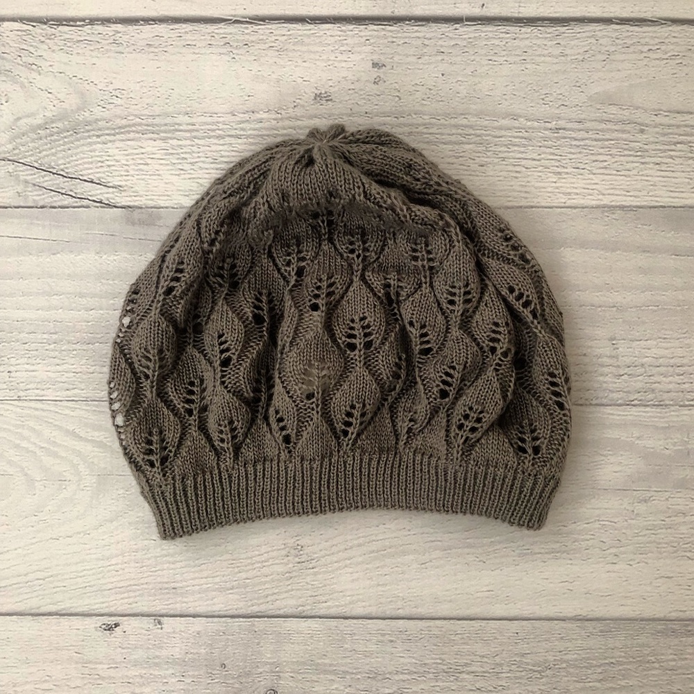 Pop Fashionwear Women’s Light Knit Beret